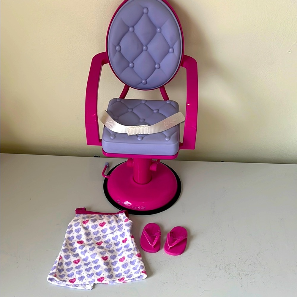 American Girl Doll Salon Chair With Accessories
